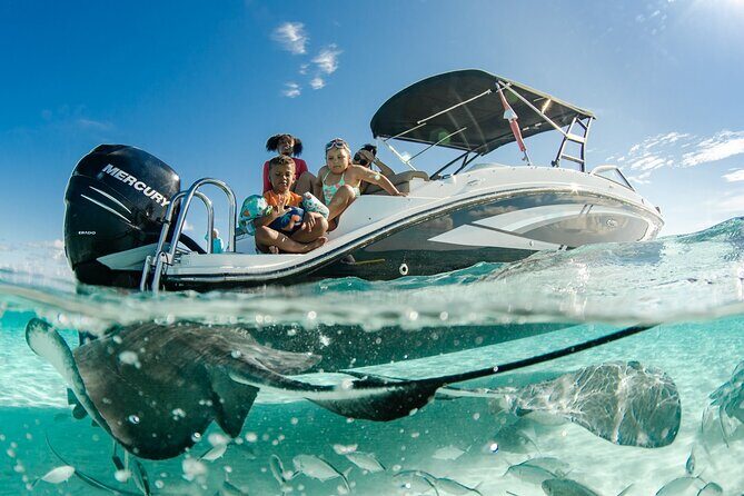 3 Hour Private Charter on Stingray City with Snorkeling - Stop 2: Stingray City for a Full Hour of Interaction
