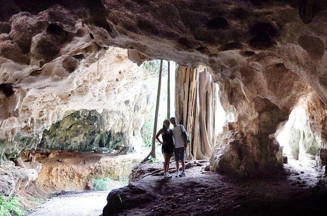 Cayman Crystal Caves Tour in Grand Cayman - Packing and Comfort Tips That Actually Help