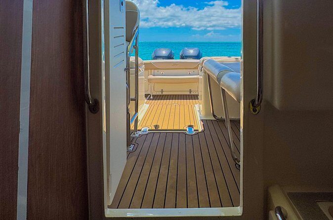Grand Cayman Private Custom Boating Adventure - Stingray City: shallow water, big smiles (and a few sensible rules)