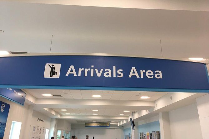 Grand Cayman Shared Airport Transfer - From GCM Arrivals to Your Hotel Zone: How the Transfer Actually Feels