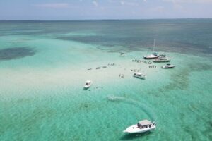 Private 4 hour Catamaran Tour - Price and value: $1,499 per group can be a great deal or an expensive splurge
