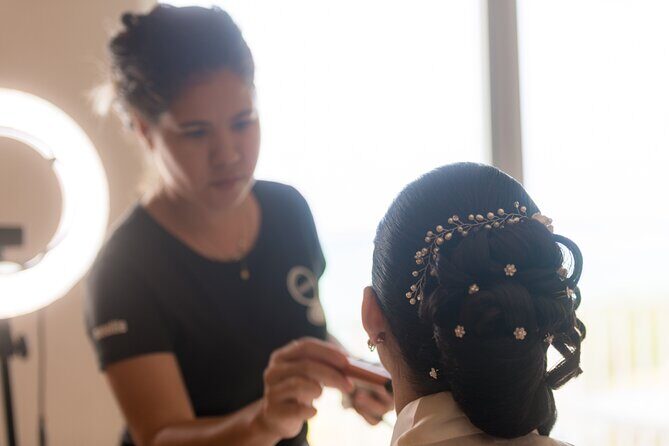 Private Beauty Session with a Local Artist in Grand Cayman - Getting picked up in Grand Cayman (and why that’s half the win)