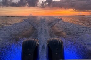 Private Bioluminescence Tour in Grand Cayman - The short boat ride: getting to the glow with less hassle