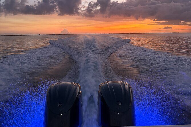 Private Bioluminescence Tour in Grand Cayman - The short boat ride: getting to the glow with less hassle