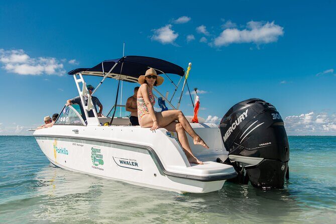 Private boat charter in Grand Cayman - Stingray City, Starfish Point, and Snorkeling: The Core Water Day