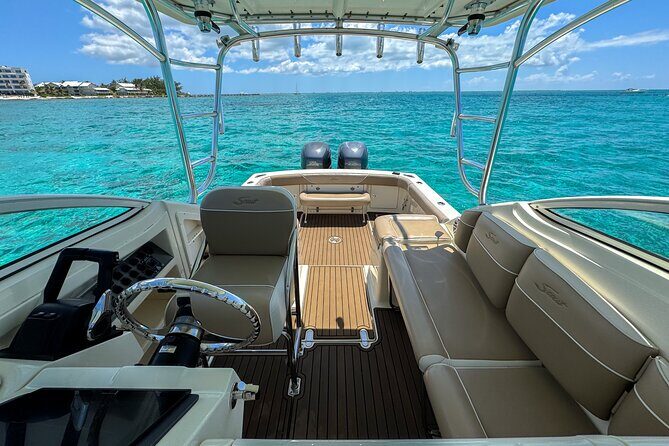 Private Boat Tours: Customize Your Grand Cayman Adventure! - Boat, pacing, and the private-charter feel (up to 6 people)