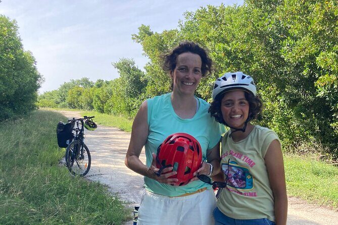 Private E-Bike Adventure in the Cayman Islands - Stop-by-stop: Seven Mile Beach, Hell, Conch Point Road, and more