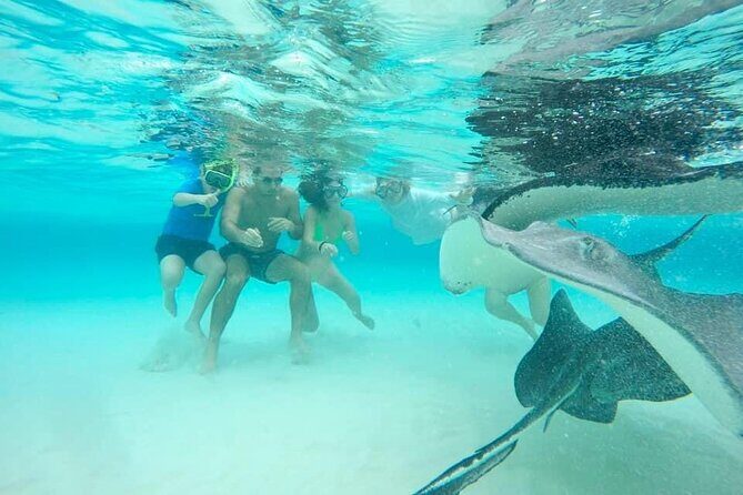 Private Half Day Boat Tour, 3 locations of your choice - Captain Humberto: the local-feeling difference you can feel