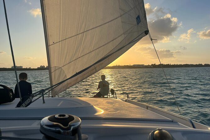 Private Luxury Catamaran Tour to Stingray City and Snorkel - Price and Value: When This Private Charter Makes Sense