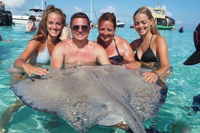 Small Group 7 Mile Beach Stingray City and Coral Gardens Tour - Seven Mile Beach: 90 minutes of real relaxation (and local snacks)