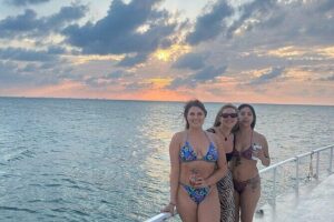 Stingray City Catamaran Sunset Tour - Where you start: Safehaven Marina and the easy return